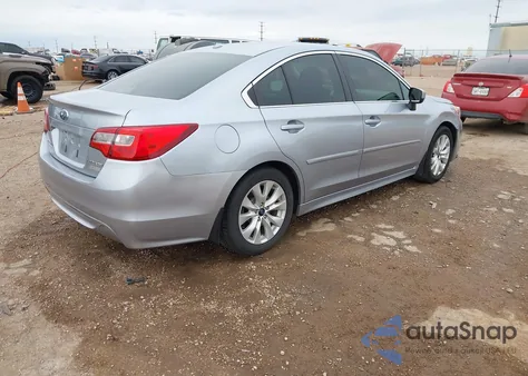 2015 Subaru Legacy 2.5I Premium z USA, uszkodzony, nr VIN 4S3BNAC62F3018510